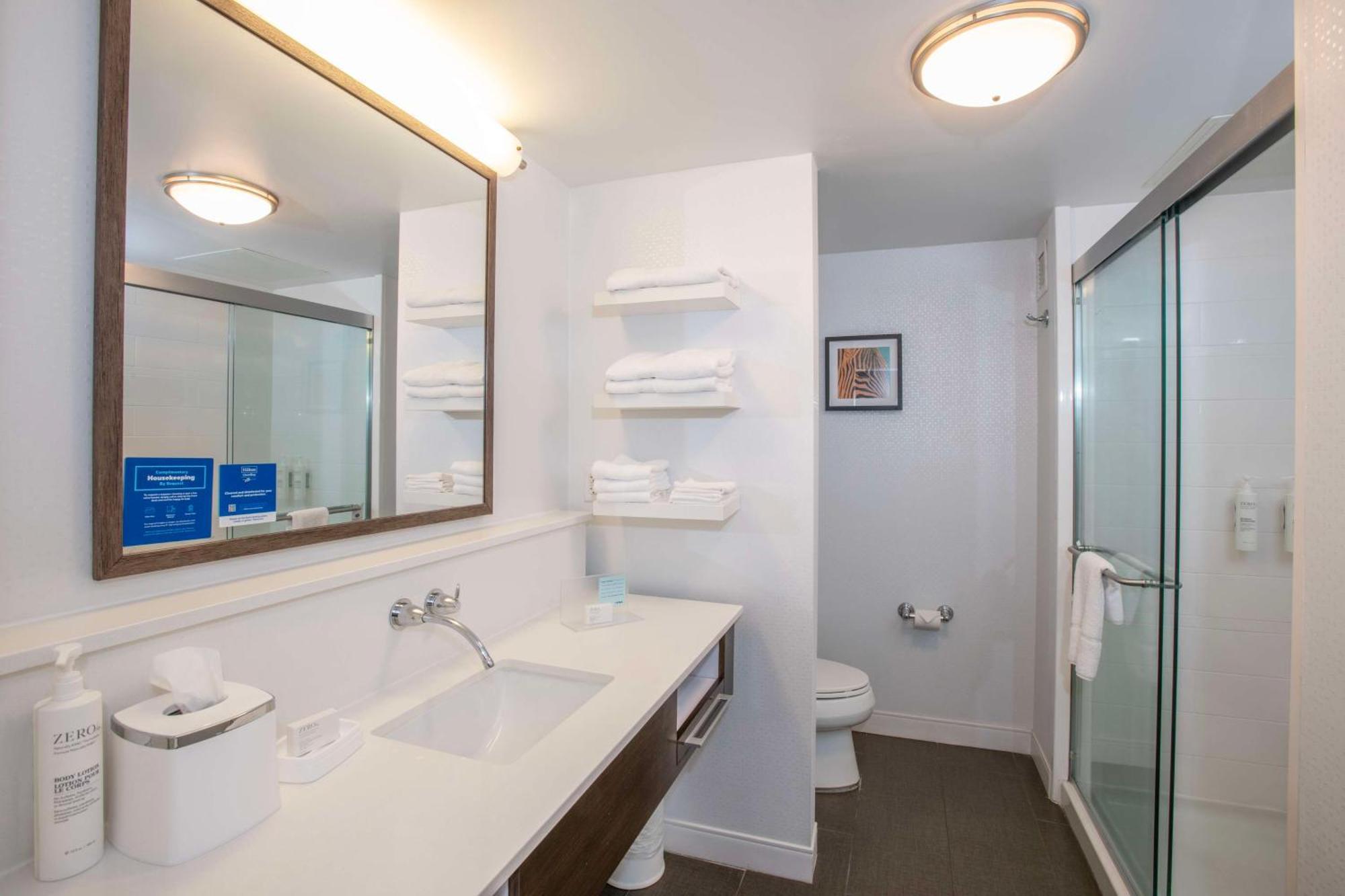 Hampton Inn & Suites - Cincinnati/Kenwood, Oh Silverton Екстериор снимка
