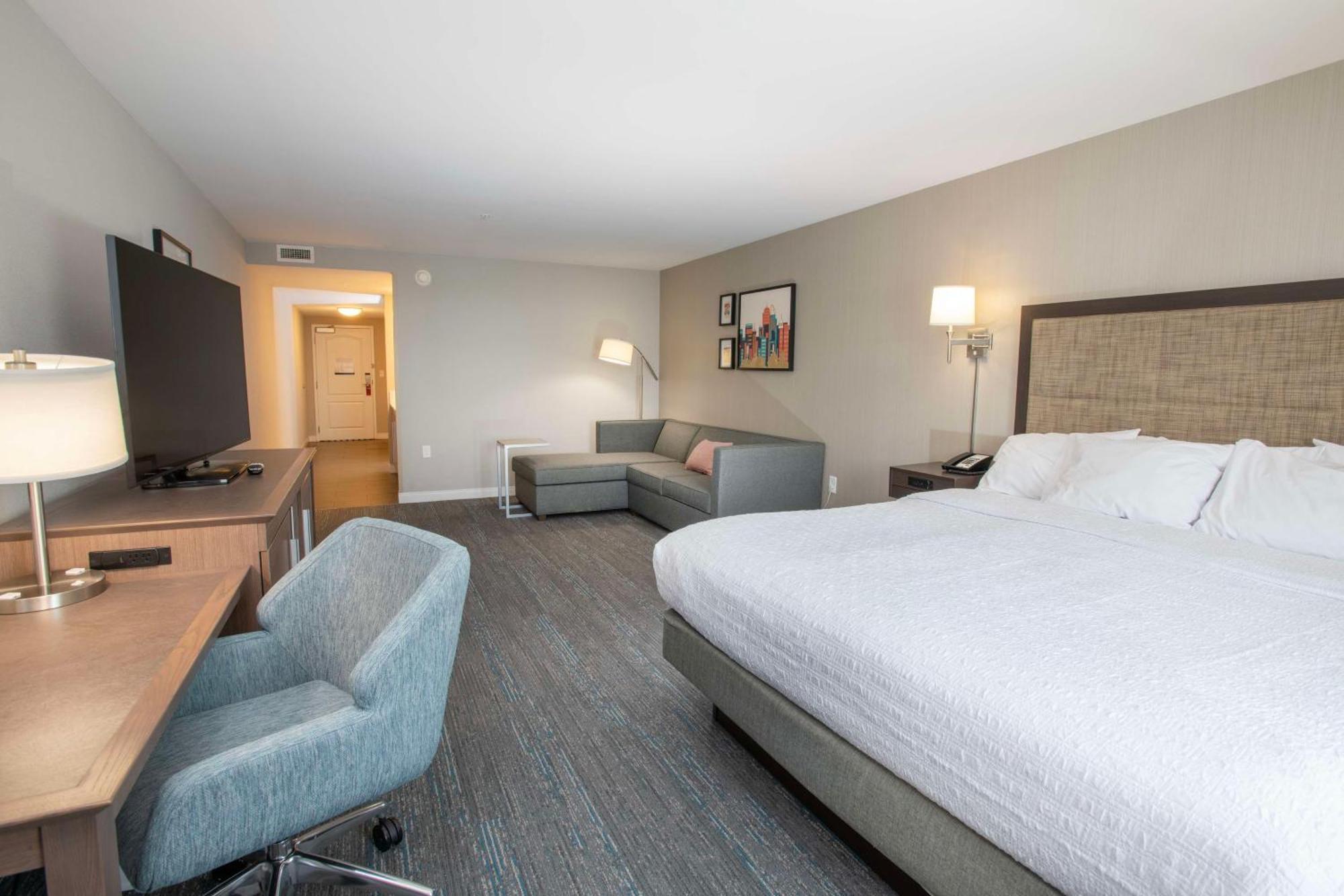 Hampton Inn & Suites - Cincinnati/Kenwood, Oh Silverton Екстериор снимка