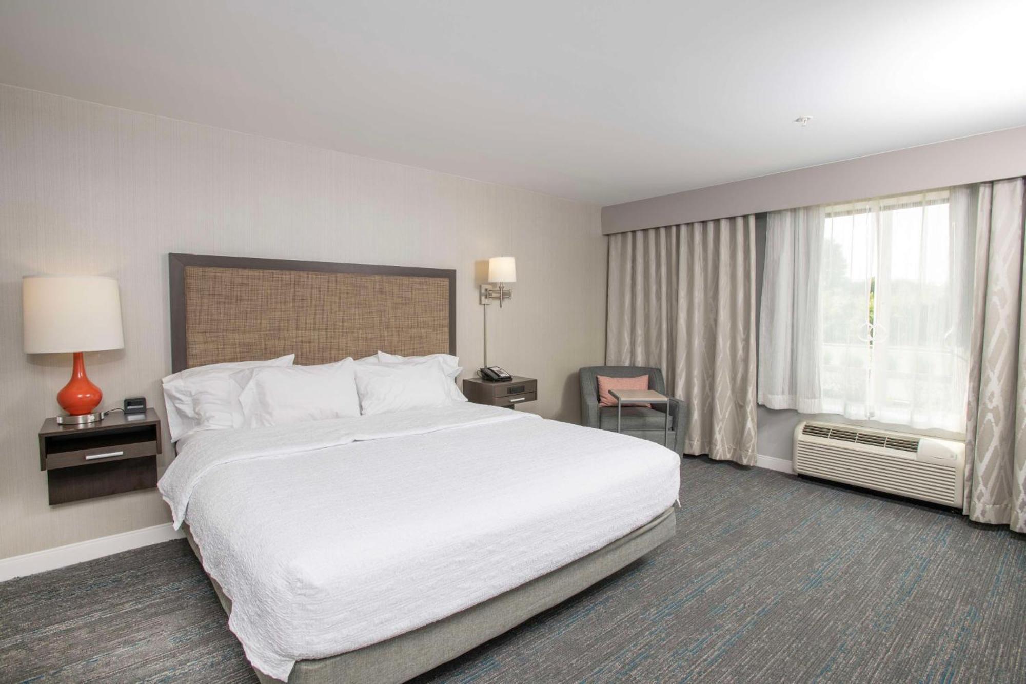 Hampton Inn & Suites - Cincinnati/Kenwood, Oh Silverton Екстериор снимка
